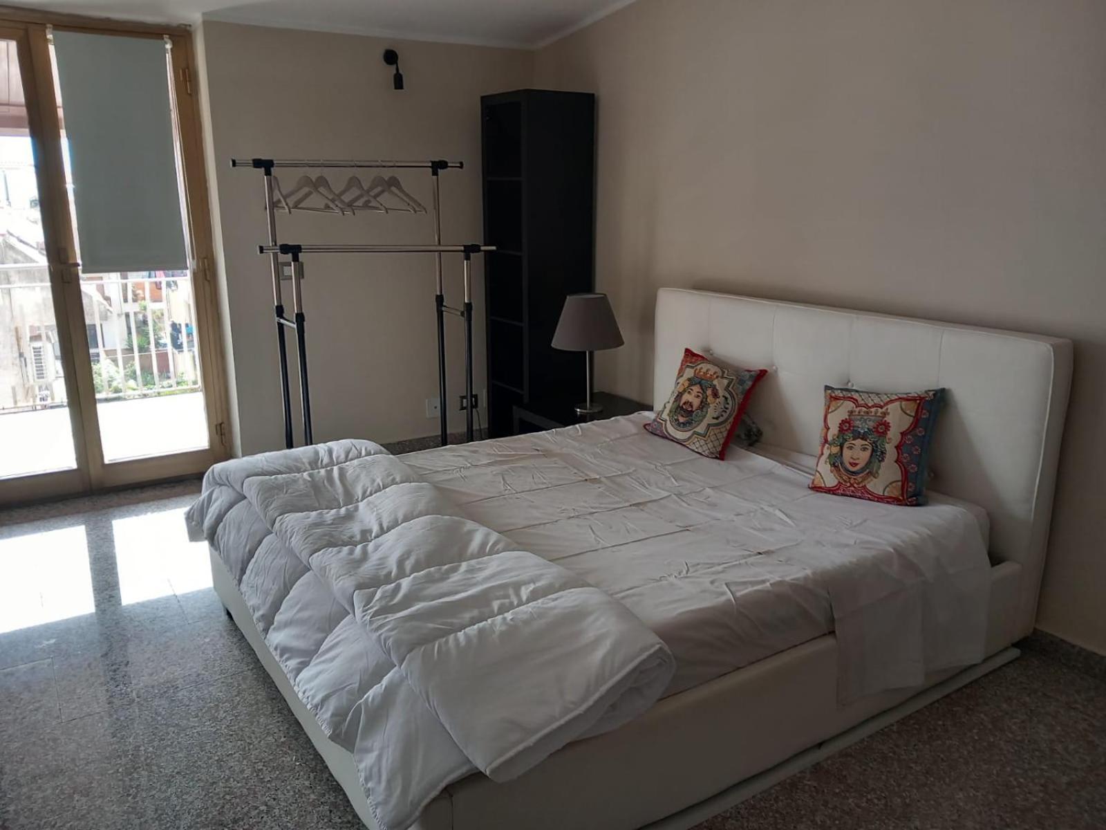 Bluesky Apartment - Third Floor Джардини-Наксос Экстерьер фото